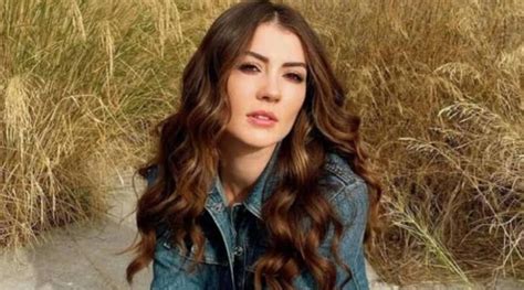 burcu özberk iubit|Burcu Ozberk: ‘If I were in love I would not hide’